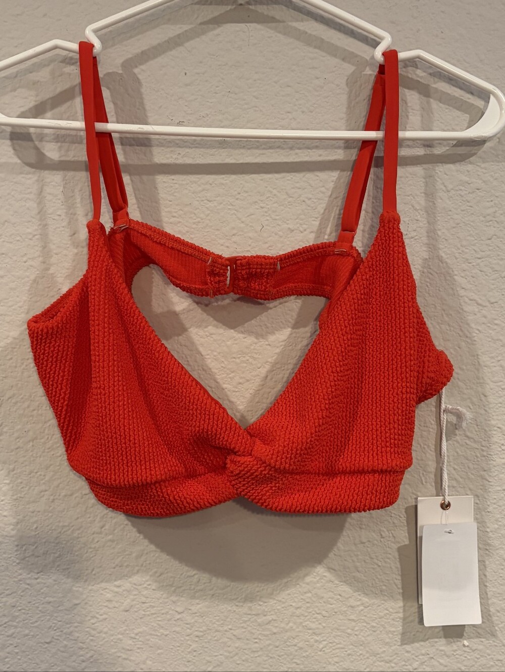 NEW Good American Womens Bright Poppy Ribbed Twist Front Bikini Top Size 5 2xl